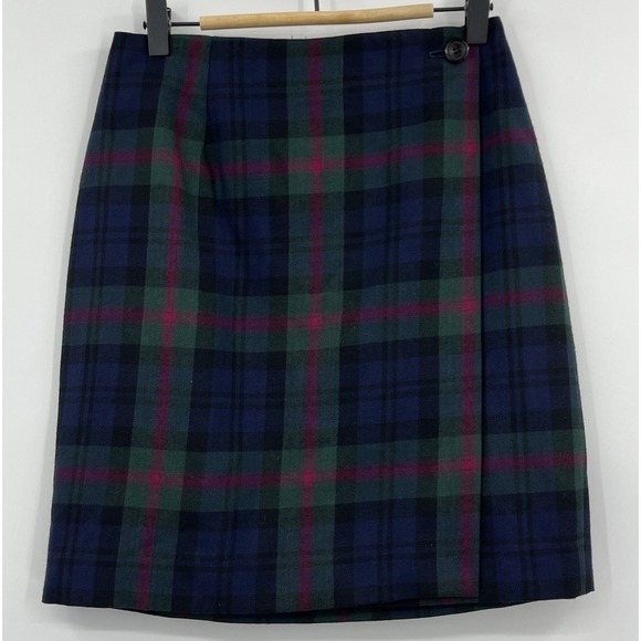 Chelsea Cambell Dresses & Skirts - Vintage Chelsea Cambell Petites Lined Wool Mini Wrap Skirt Size 6 Plaid Academia
